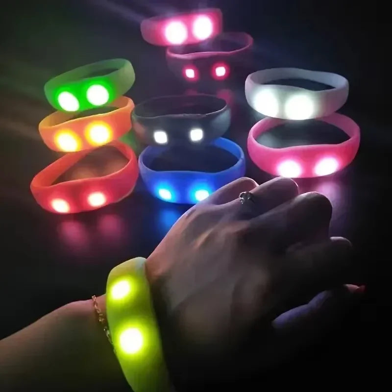 Bracelets LED Lumineux – Réactifs au Son & à la Musique | Lot de 30 à 300 pcs